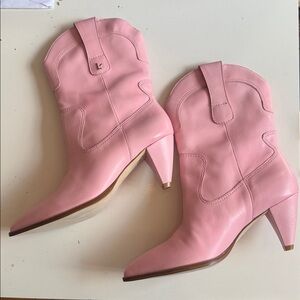 LOVESHACK fancy x Larroude pink boot